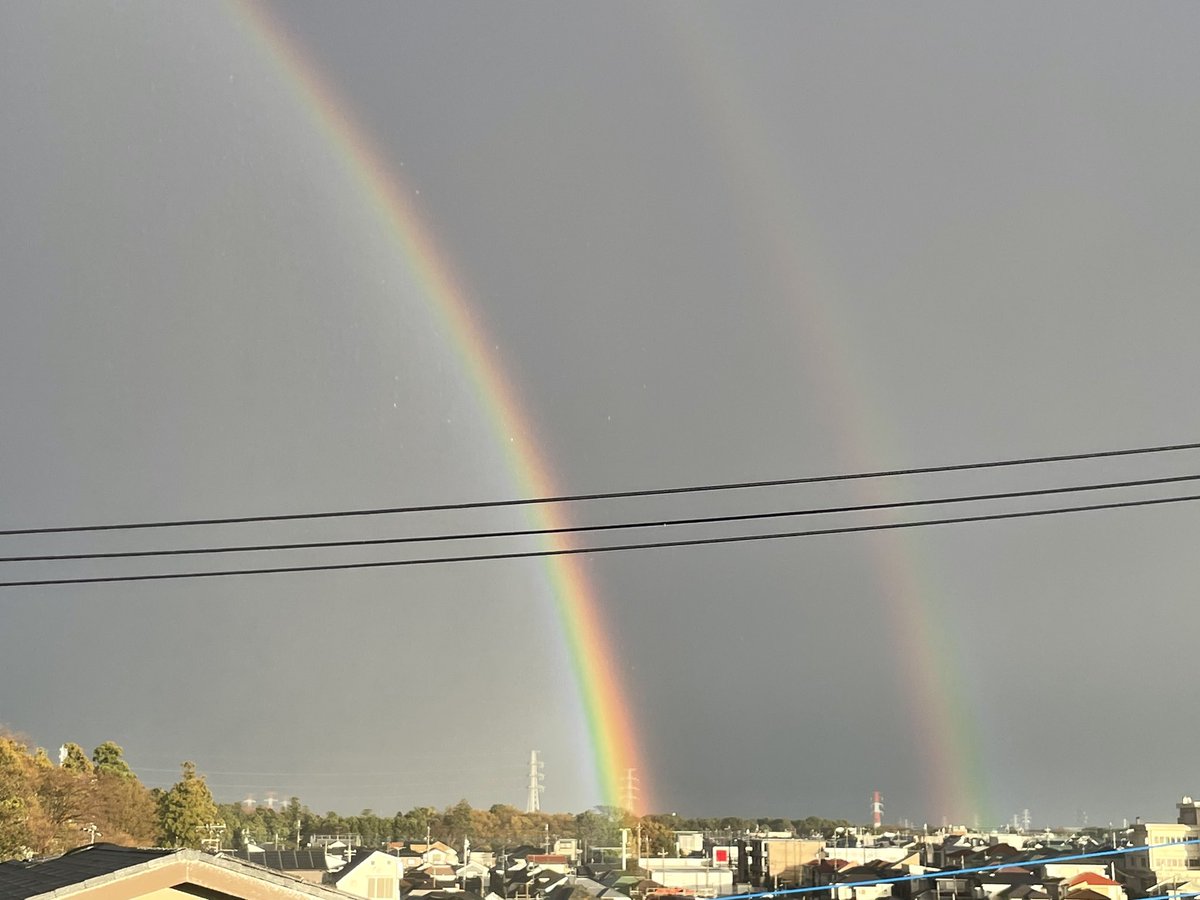 綺麗な虹🌈🩷🩷