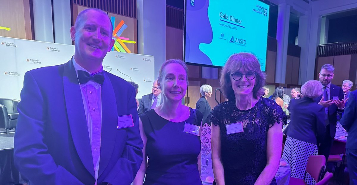 AIP Presidents past and present at the Science meets Parliament Gala Dinner.

#ScienceMeetsParliament #SMP2024 @ScienceAU @ausphysics  @DrCathyFoley @ProfAndrewPeele