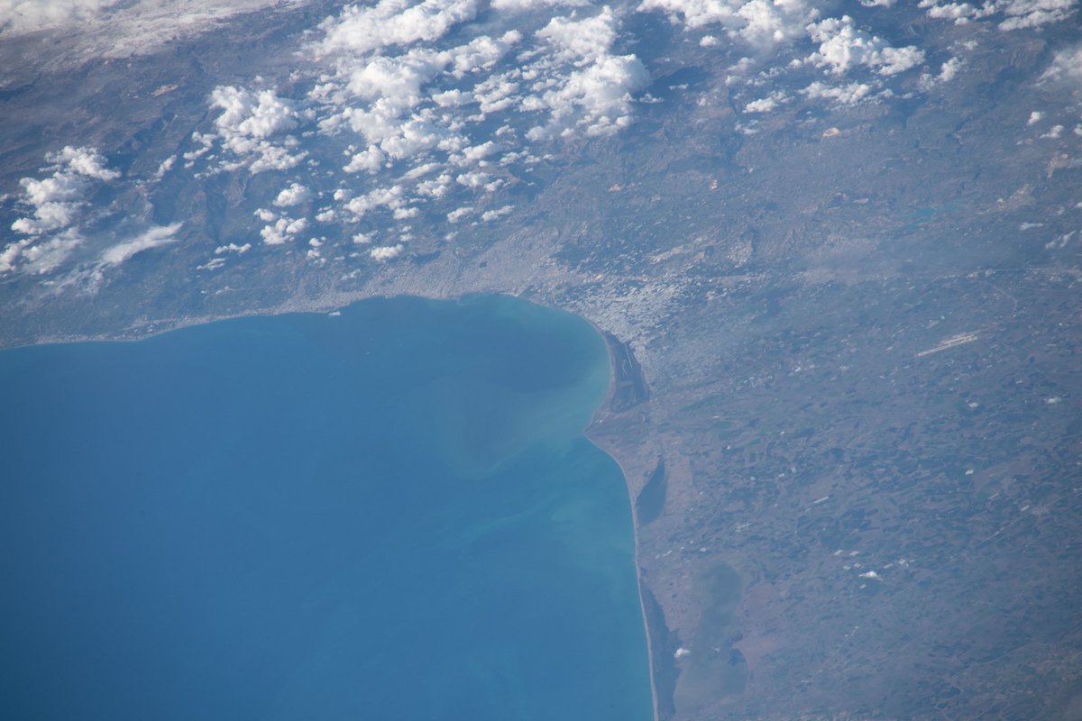 Tarihi varlıkları, bereketli toprakları, eşsiz doğası ve kalender insanıyla ülkemizin Akdeniz’e açılan kapısı Mersin.