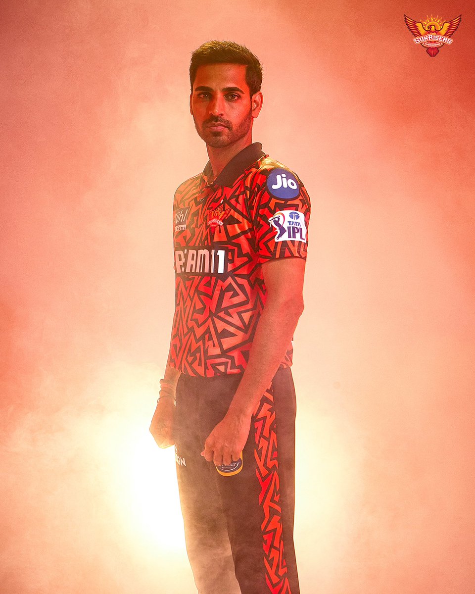 SunRisers's tweet image. Bhuvi and Orange: A love story for the ages 🧡🫶