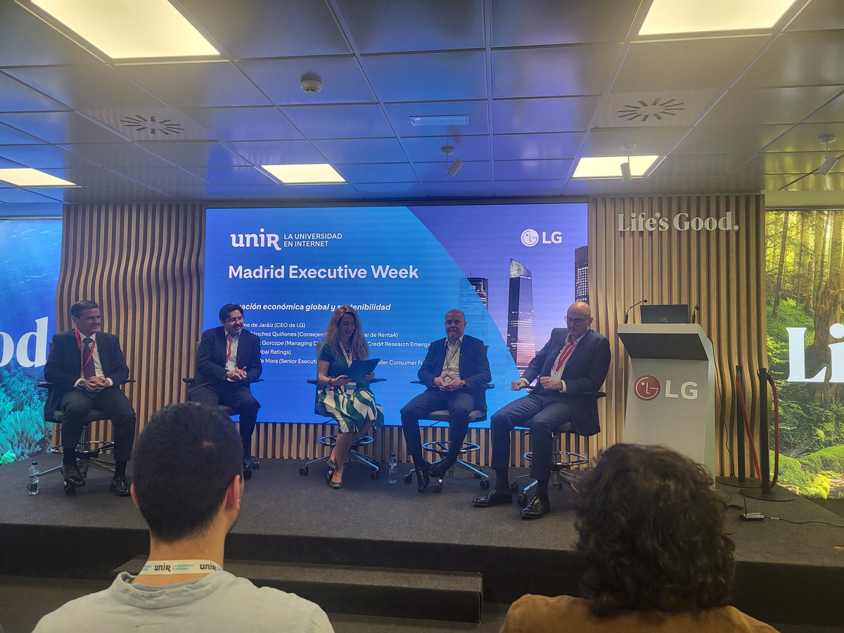 Arrancamos la #ExecutiveWeekUNIR con una interesante mesa redonda sobre la situación económica global y #sostenibilidad en la sede de <a href="/lgespana/">LG España</a>
