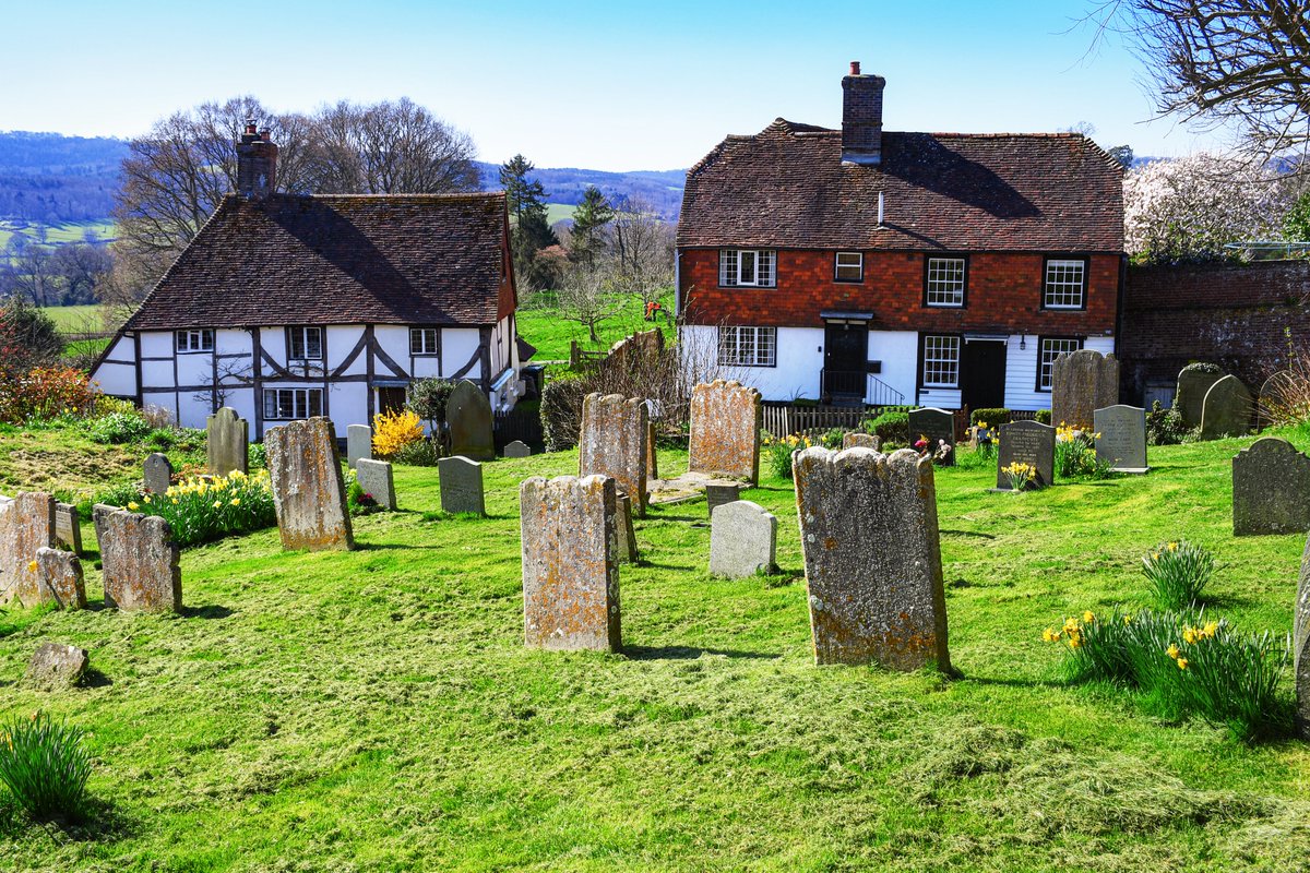 SudAngleterre's tweet photo. Aujourd’hui, c’est le 1er jour du printemps en Angleterre ! 🌼Découvrez cette nouvelle saison sur le blog > https://t.co/5RuCsMHg4g
.
📸 #Burwash, East Sussex
.
.
.
#Printemps2024 #EastSussex #visitsoutheastengland #lovegreatbritain #visit1066country #destinationangleterre https://t.co/lUgArL0apm