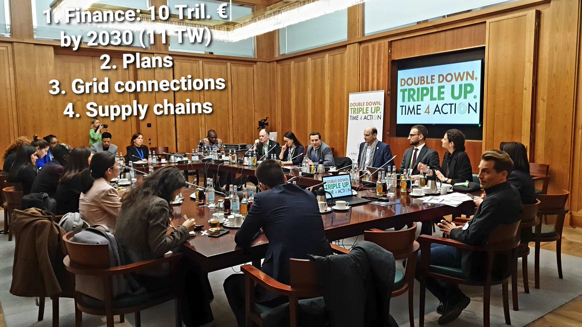 📢 Press Conference #Time4Action

The new campaign gets presented! 
Global Collaborations!
Trillions $ will need to be invested into Renewables in the next 2000 working days.
#ClimateNeutrality
As <a href="/S4F_Mainz/">Scientists for Future Mainz/Wiesbaden</a>, we discussed with them.

#betd24
#DoubleDownTripleUp
#KliMAINZukunft