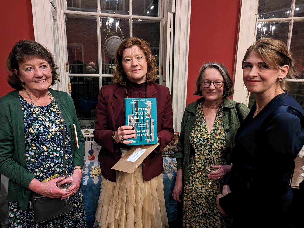 And the winner is - Daniel Finkelstein. His publisher Arabella Pike (holding book) collected the Slightly Foxed Best First Biography prize. With her from left: Sue Gaisford (judge), Gail Pirkis (@FoxedQuarterly), Clare Mulley (@claremulley).