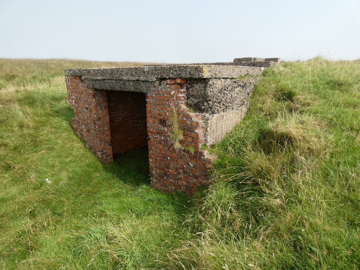 Our #SiteOfTheMonth for March is the anti-tank gunnery range at Portmoon, Co. Antrim.
Crews fired their guns at tank-sized targets towed along a 270m long target railway (it’s a bit too easy to hit a static target).
Two range blockhouses protected the instructors downrange.