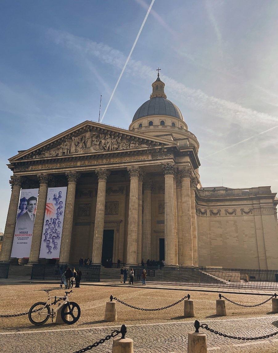 Nipping past the Pantheon this morning, on my way to the École Normale Supérieure - where I’ll be talking about confidence, uncertainty and the difference. lsp.dec.ens.fr/en/agenda/conf…