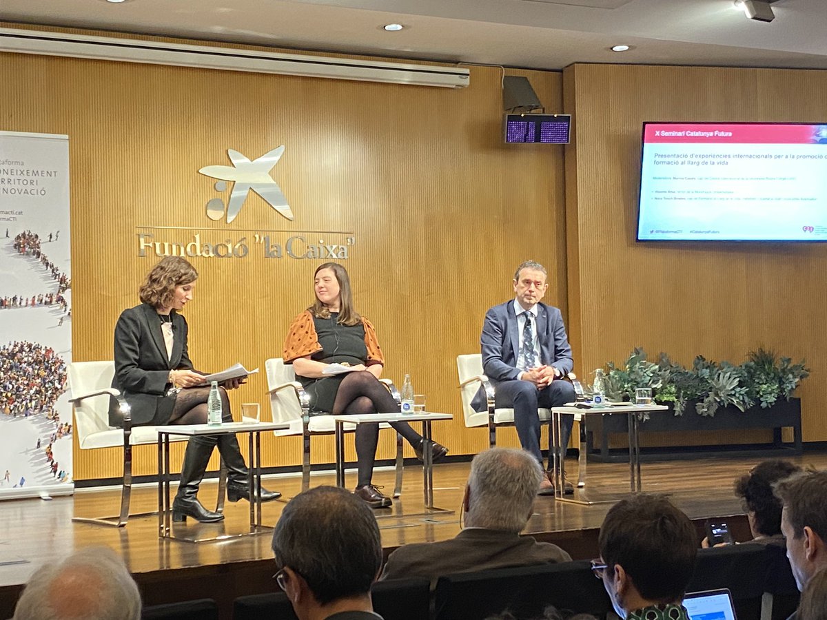 Fundació BCN FP (@fundaciobcnfp) on Twitter photo Avui som al <a href="/CaixaForum/">CaixaForum</a> #PalauMacaya on la nostra directora-gerent <a href="/neusponspena/">Neus Pons Pena</a> modera el seminari “2024. La formació al llarg de la vida a Catalunya: d’un repte compartit a una estratègia conjunta”. <a href="/jfreire/">Juan Freire</a> <a href="/NoraTB2/">Nora Trench Bowles</a> <a href="/MUnibertsitatea/">Mondragon Unibertsitatea</a>. Avui som al <a href="/CaixaForum/">CaixaForum</a> #PalauMacaya on la nostra directora-gerent <a href="/neusponspena/">Neus Pons Pena</a> modera el seminari “2024. La formació al llarg de la vida a Catalunya: d’un repte compartit a una estratègia conjunta”. <a href="/jfreire/">Juan Freire</a> <a href="/NoraTB2/">Nora Trench Bowles</a> <a href="/MUnibertsitatea/">Mondragon Unibertsitatea</a>.