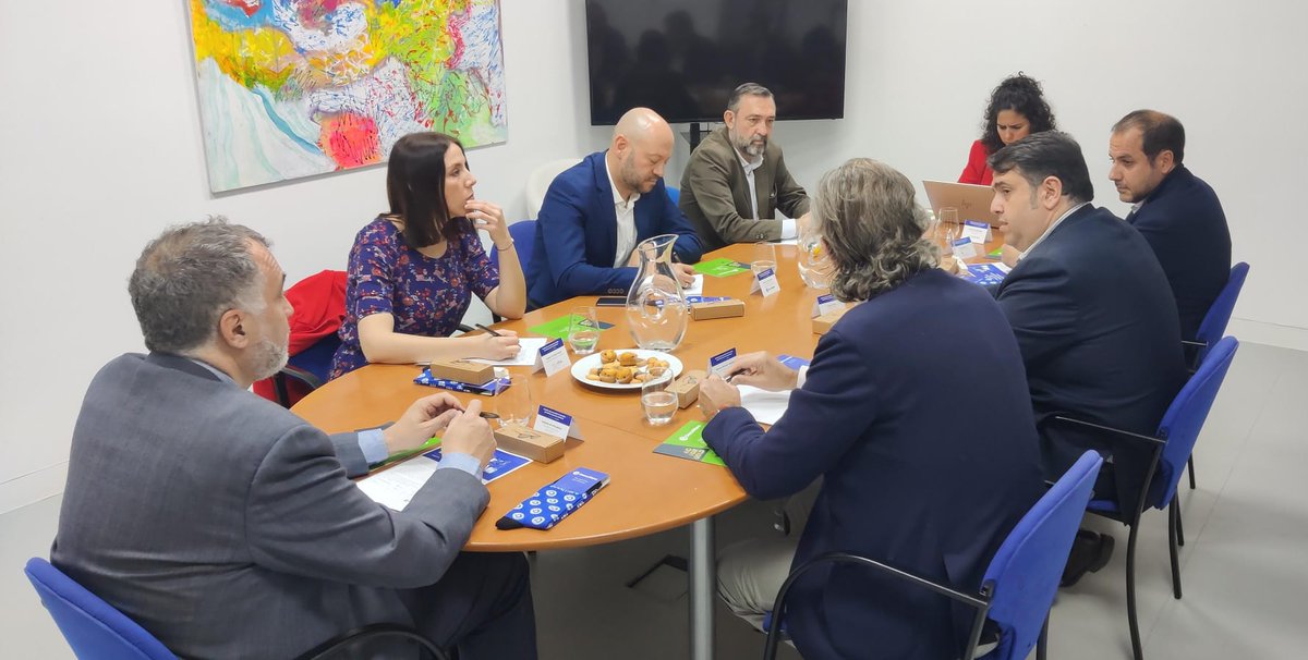 Hoy estamos hablando de #gestióndocumental con <a href="/DocuWare/">DocuWare</a>  y los partners ¡Bienvenidos a todos!