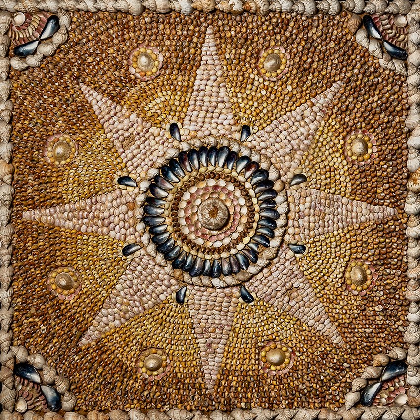 shellgrotto's tweet photo. Here comes the sun! 🌞

A little optimistic perhaps, but it's spring equinox, which means that spring has officially sprung. It also means the start of spring opening hours at the Grotto. From today we're open daily, 10-5, all through the Easter holidays until Sunday 14 April 🐚 https://t.co/BVZbV0n09h