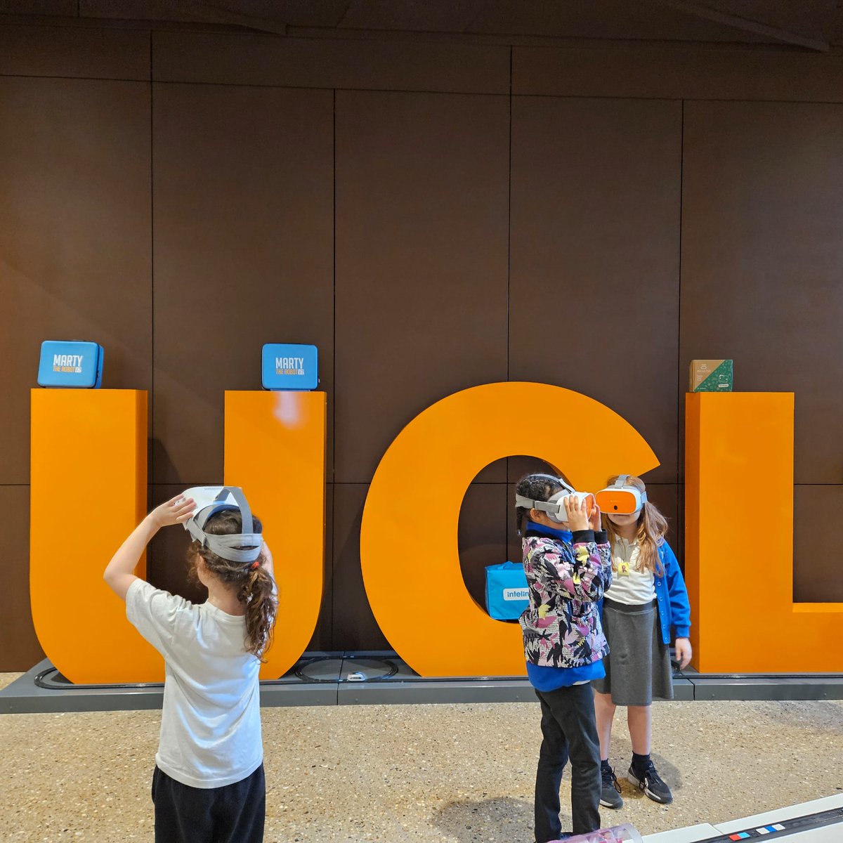 Everyone was immersed in a range of hands-on experiments and challenges - created by Riverley pupils! Thank you to all the families for attending and to @ucl for graciously hosting our after-school event!