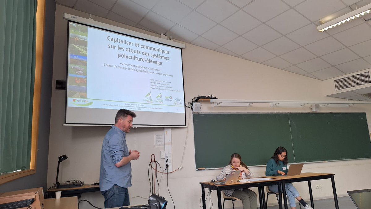 InstitutElevage's tweet image. 🔴 Colloque #RMT_SPICEE | Session 9
Réseau thématique #Inosys polyculture #élevage #écophyto
✅ Témoigner positivement mais sans concession sur la #polyculture élevage 👍
Avec Emmanuel Merot - Chambre Agriculture 44