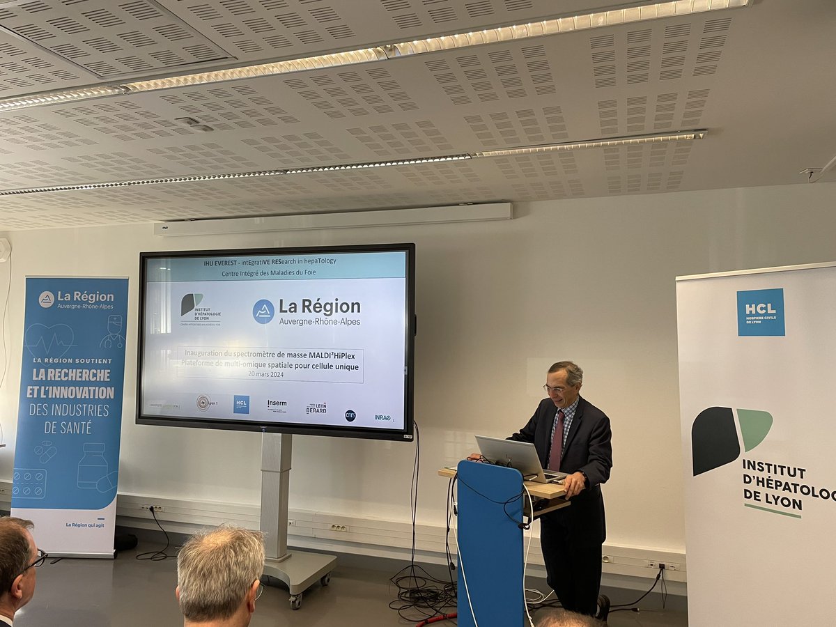 [En direct] Inauguration spectromètre, équipement de haute technologie. « L’innovation pour guérir les maladies du foie » bel objectif de l’IHU Everest, seul IHU sur ce thème en France. @HCL_research @UnivLyon1 @CLCCLeonBerard @auvergnerhalpes @CHUdeLyon