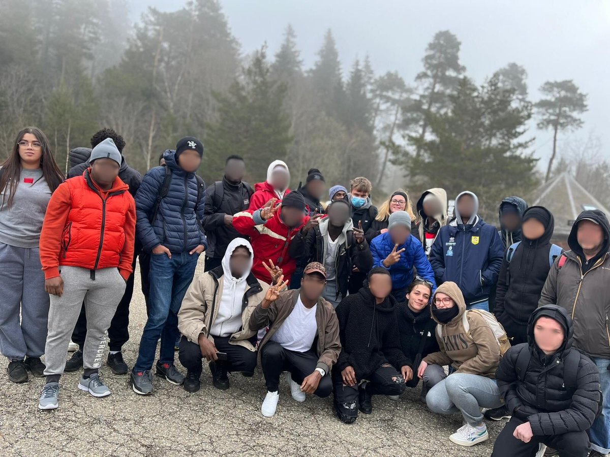 Chaque année, nous lançons un projet d'Éducation à la Citoyenneté et à la Solidarité Internationale ! 💌

La semaine du 04 mars les jeunes des 3 antennes 🇫🇷 ont passé la semaine avec les MNA du domaine du Mongade dans les Vosges 🏔️

Merci au <a href="/fonjep/">Fonjep</a>, aux équipes et aux jeunes 🫶🏻