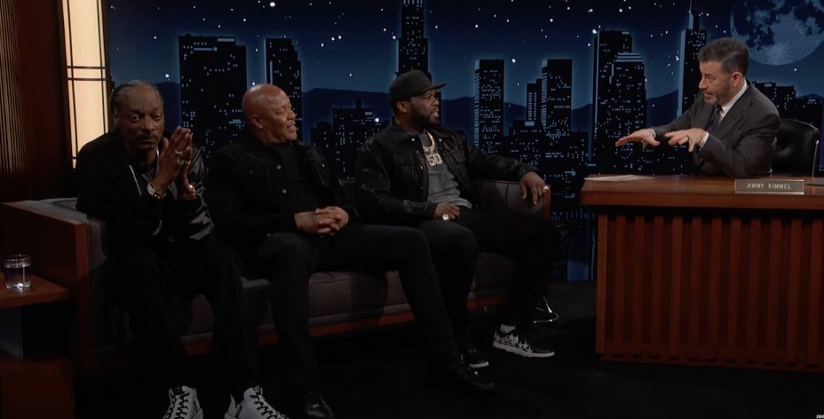 🚨 Dr. Dre a annoncé la sortie d'un album d'Eminem pour cette année.

« Je vais écouter l'album entier demain. Eminem m'a autorisé à l'annoncer ce soir »