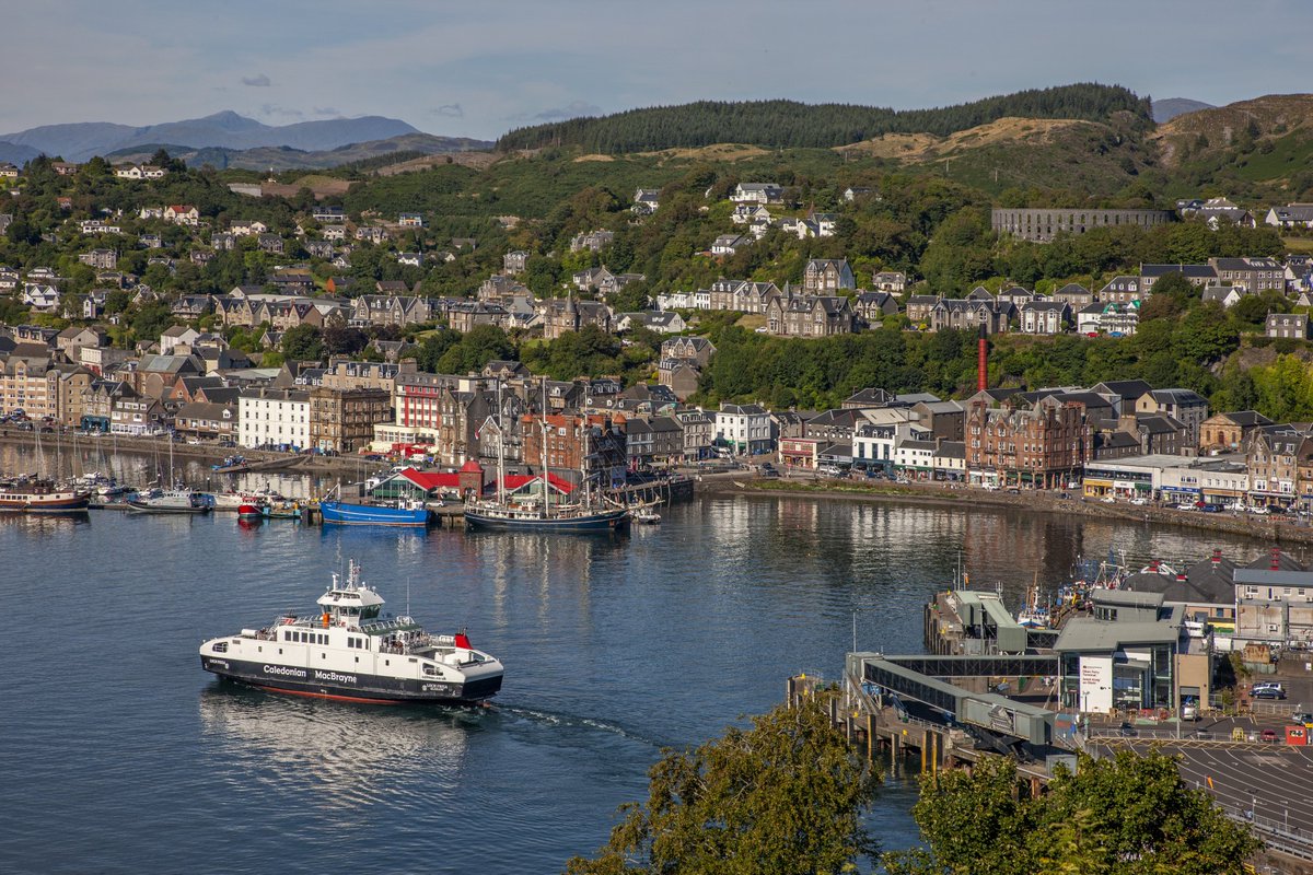 We’ve launched a survey to capture the opinions of businesses, commercial drivers and traders who use CalMac services. If that’s you – use the link to complete the survey. It will take 5 mins to complete. ow.ly/soBj50QWvwo