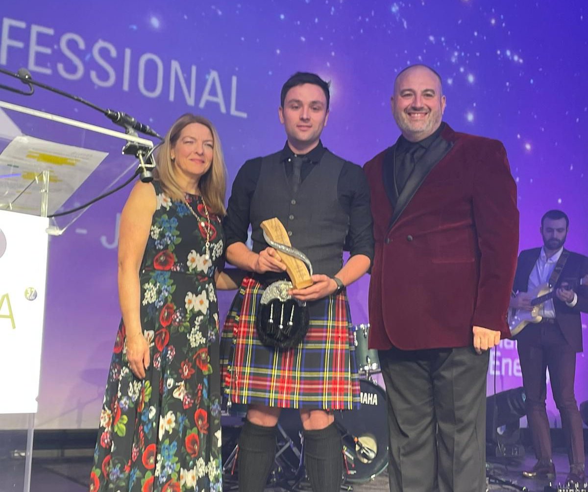 We would like to congratulate our Lead Biomedical Scientist, Dr Fraser Stewart, once again on winning the Young Professional Award at last weeks Offshore Achievements Awards. You can find out more about Frasers incredible achievement: direc.to/k4JT