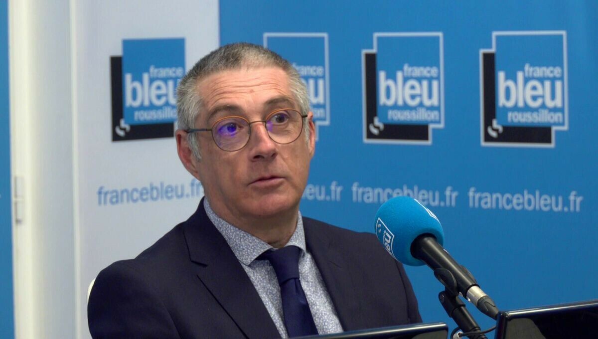 Education aux médias : ce principal de collège veut "montrer qu'il y a autre chose" que TikTok et Instagram

➡️ l.francebleu.fr/wYSx