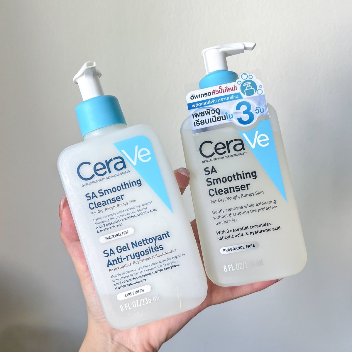 ouummuu's tweet photo. ชอบ cleanser ของ cerave ทุกตัวเลย ล่าสุดใช้รุ่น SA จะขึ้นขวดที่ 2 ละ ช่วงนี้อากาศร้อนฝุ่นเยอะ คันหน้า สิวขึ้น อุดตันง่ายไปหมด เนื้อเป็นเจลใสๆ มีฟองประมาณนึง ชอบตัวนี้ตรงที่อ่อนโยนมากพอ ไม่ทำให้ผิวแห้ง แต่ก็ยังช่วยเรื่องสิวได้ด้วย รู้สึกว่าผิวเรียบขึ้นจริงๆอ้ะ🫶🏻💖 https://t.co/10uvNd67G9