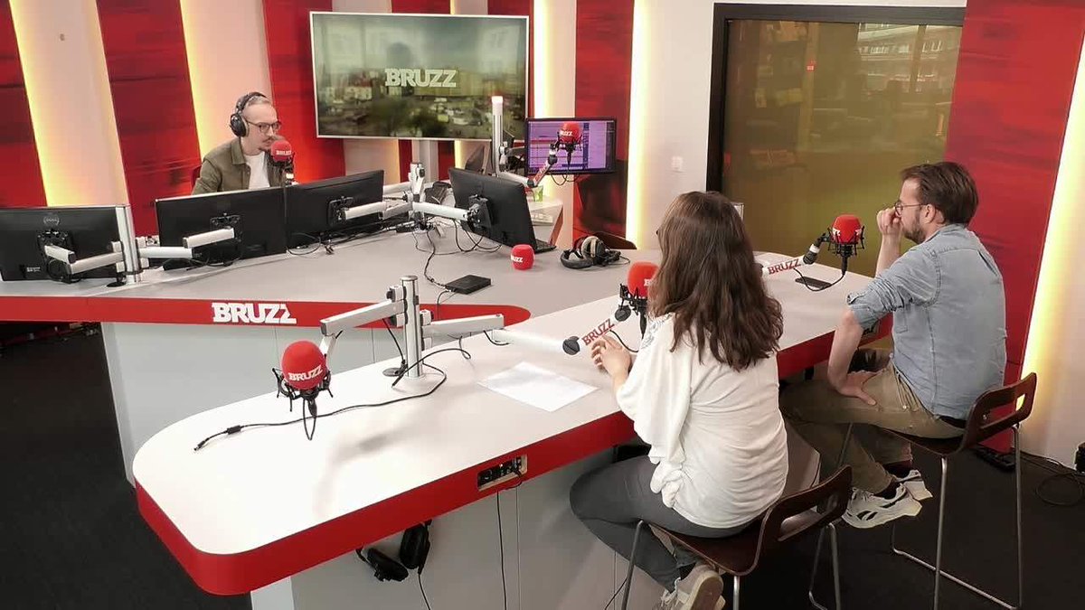 VUB zet artificiële intelligentie en robotica in de kijker op wetenschapsfestival: bruzz.be/actua/wetensch…
