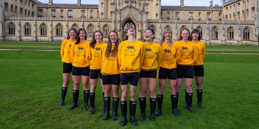 Congratulations to medical student #christscollegecambridge Katy Hempson (3rd right) who will race with the Blondie crew @theboatraces Championship Course on Sat 30 March at 15:01 christs.cam.ac.uk/news/katy-hemp… 📷 @nordincatic #cambridge #universityofcambridge #cambridgeuniversity