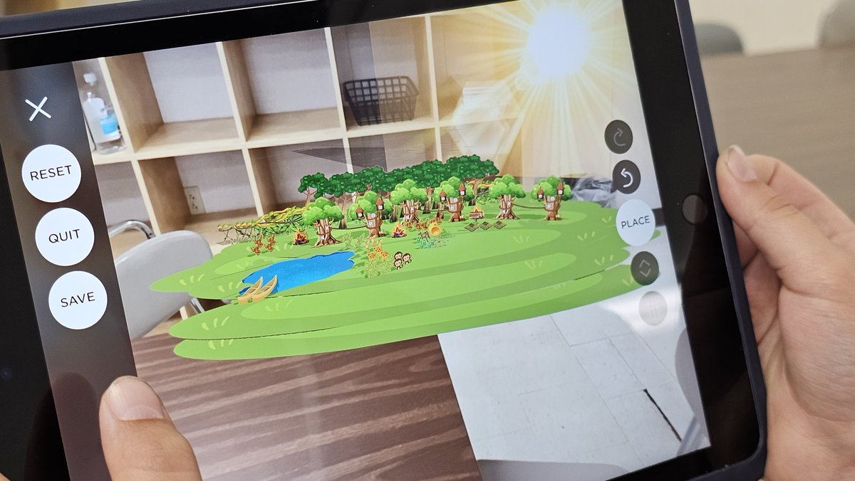 Mr_Oldfield's tweet photo. This is a total app-smash of @CanvaEdu , @ARMakrApp , @AppleEDU Ss used graphics from Canva, download image with transparent background, and Ar Makr to create a Hunger Games Arena in augmented reality. #madewithipad https://t.co/ZiNLZxFao6
