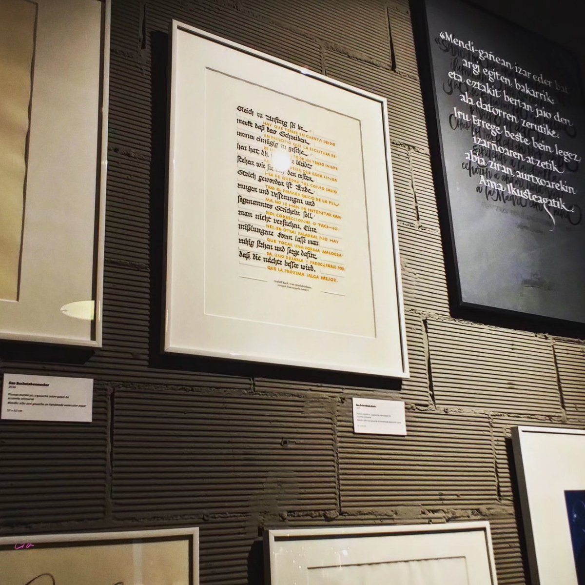 andres_sanchis's tweet photo. Se habrán acabado las Fallas, pero aún sigue en pie la expo #LetterForms de mi querido @joanquiros! Pocas veces veréis las maravillosas piezas originales de Joan en persona. https://t.co/NxaCk9BJAN