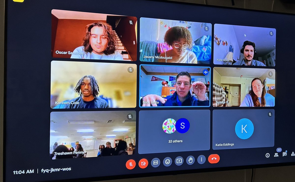 When LEC ask alumni to
show up they do!  <a href="/LEC_CCCC/">Lee Early College</a>  <a href="/KishaTimberlake/">KishaTimberlake, Ed.D, NBCT</a>