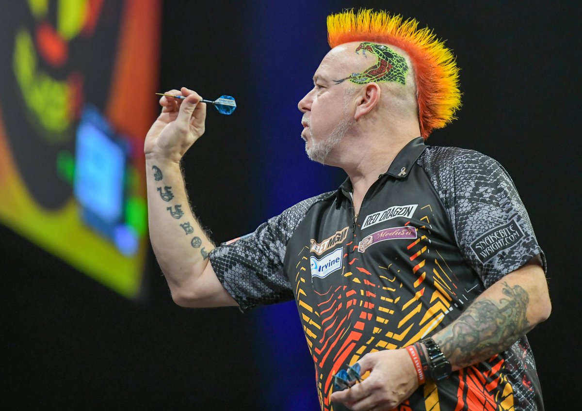 Spannung pur in der #PremierLeague #Darts: Seid auf <a href="/SPORT1/">SPORT1</a> live dabei, wenn Weltmeister Luke #Humphries am Donnerstag ab 20 Uhr Tabellenplatz 1 verteidigen will. Bereits live ab 19:30 Uhr sind René #Eidams und Peter #Wright zu Gast in der neuen Folge von #Madhouse. 🎯<a href="/PDCEurope/">PDC Darts Europe</a>