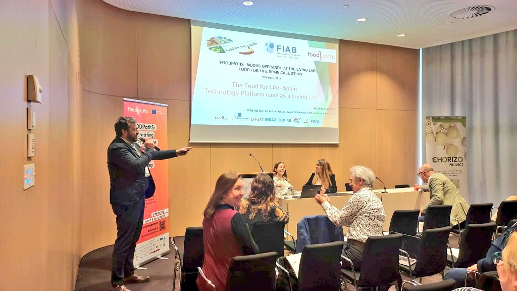 Food4LifeSPAIN's tweet image. 📣 ¡Continuamos la 3° sesión #ALIBER2024 en @AlimentariaBCN con la jornada #LivingLab!

Veremos:
✅ #FoodPhats (@INRAE_France)
✅ @FoodDrinkEU
✅ #Confagricoltura
✅ @ANIA_FRANCE

🟦 ALIBER2024 🟨