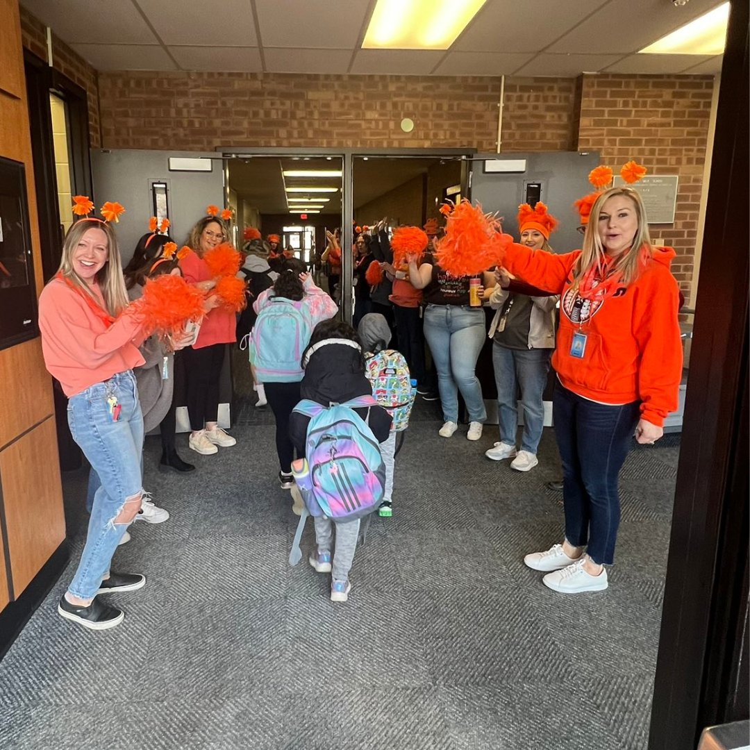 School District 54 tweet media