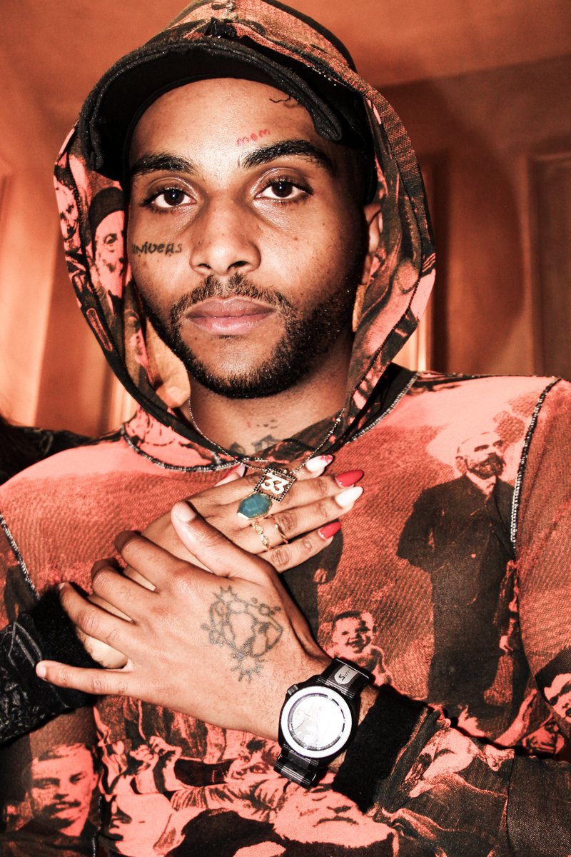 THREAD ‼️

Le RUN de 8ruki en 2023 

📸: <a href="/3selane/">Sésé 🐈‍⬛</a>