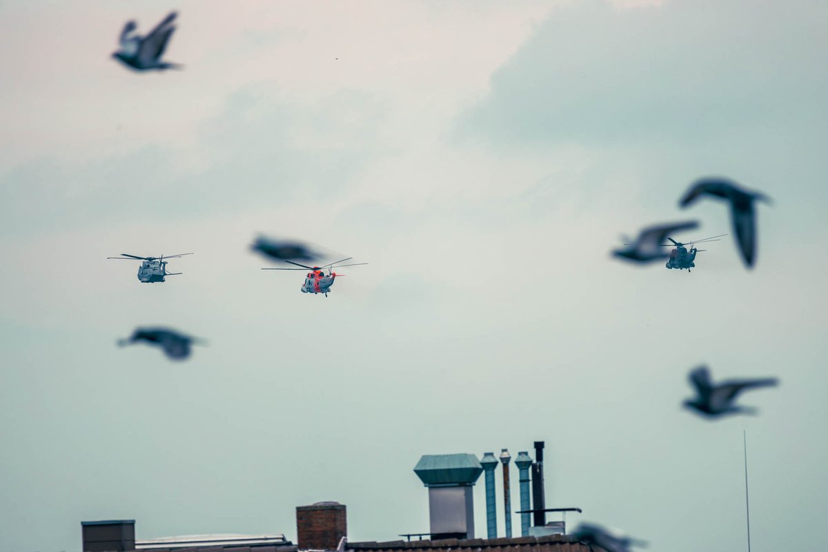 SvenUckermann's tweet photo. #last flight of the german navy #seakings beforing transfered to #ukraine cc @CdrDeuNavalAir https://t.co/duiqrkJ8Kc