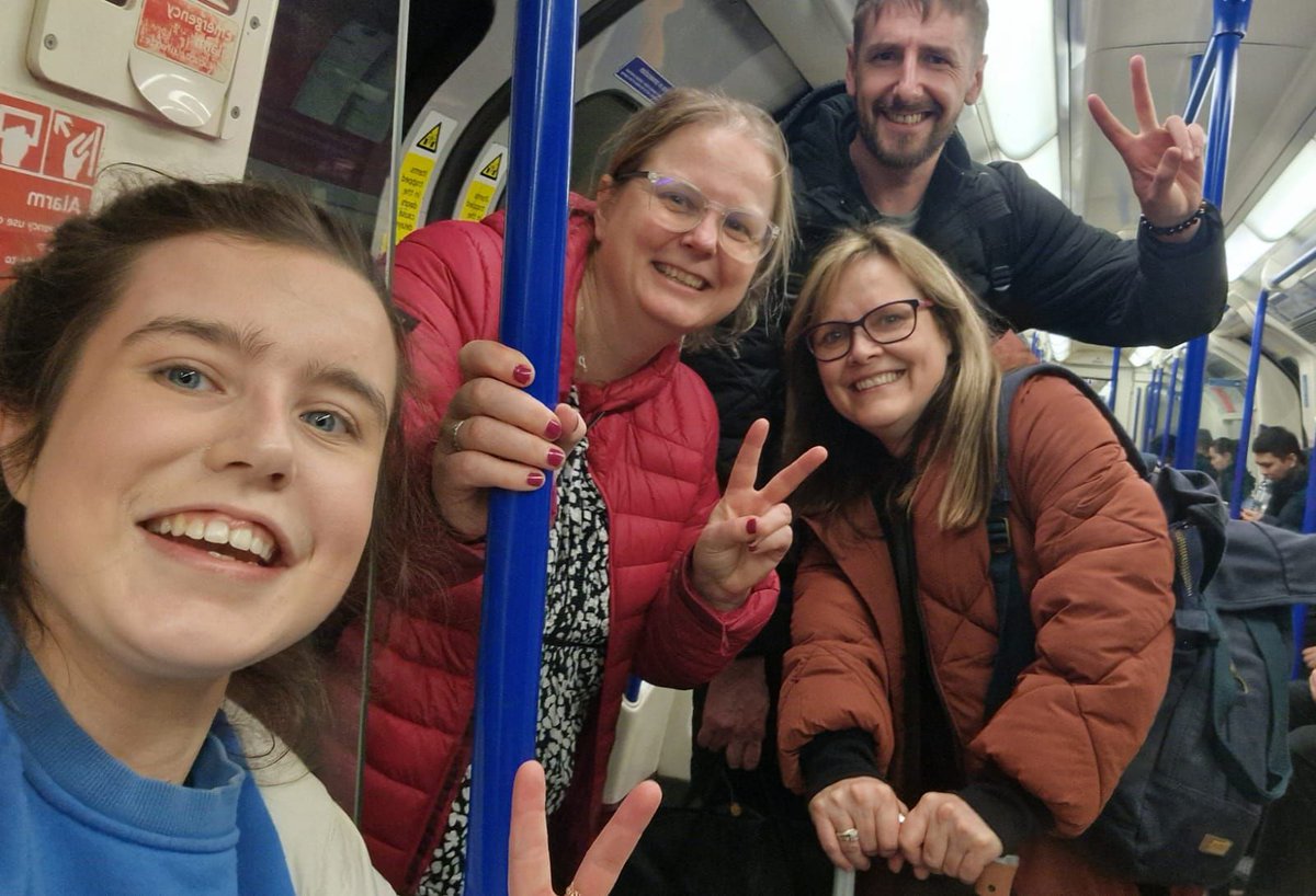 🥳 Our #TeamDS representatives are heading to London for tonight's @SmileyCFA 🍀

You can watch the live stream to find out if our film about co-production is a winner! The event will be live at this link at 7:30pm
smileymovement.cmail19.com/t/y-l-xkrkrtl-…

#LotsOfSocks #EndTheStereotypes #WDSD24