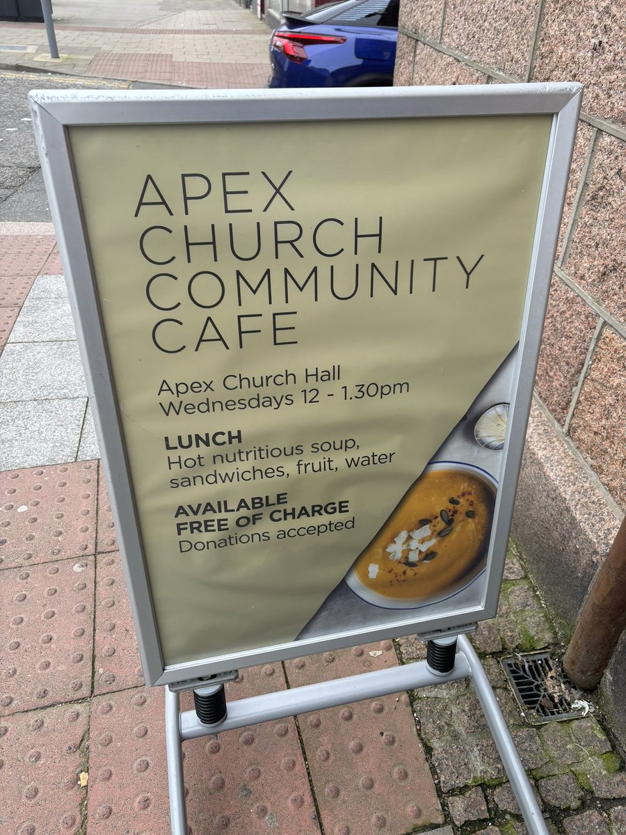 Serving today & every Wednesday between 12 and 1.30pm, if you know anyone who would benefit from this free service please bring them along. You will be made very welcome by our volunteers #CommunityEngagement #volunteering @AcornProject_UK #apexcommunitycafe