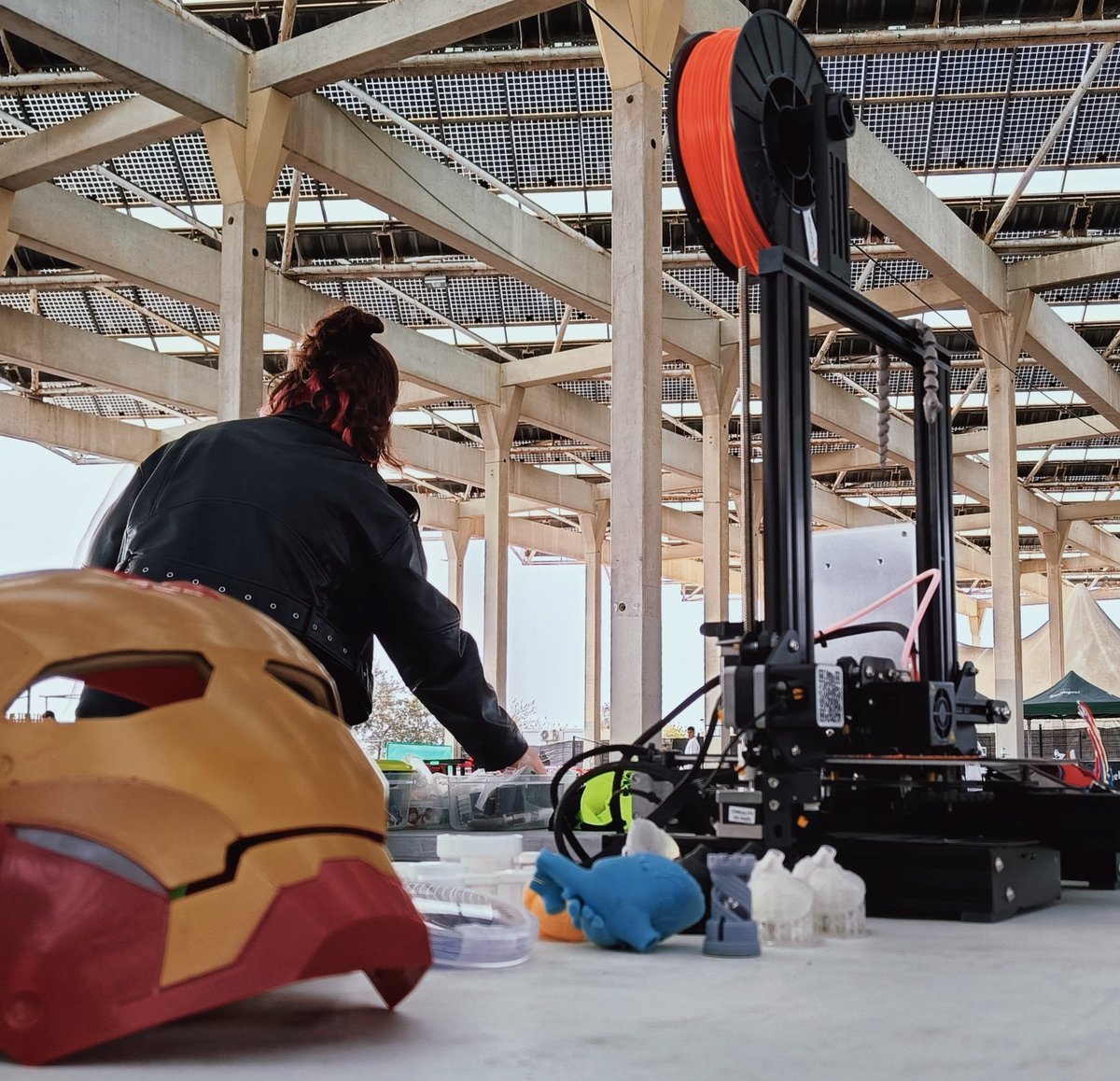 AngleScience's tweet image. 📢💬 Maravillosa mañana de divulgación en el #STEAMFòrum de este año en @barcelona_cat @EEBE_UPC con nuestro Research Coffee Corner ☕🍪 para estudiantes y profesores! 

Impresión 3D, Ingeniería de Materiales, Cine y mucho Networking! 🤗 
Muchas gracias por visitarnos!! 🌻