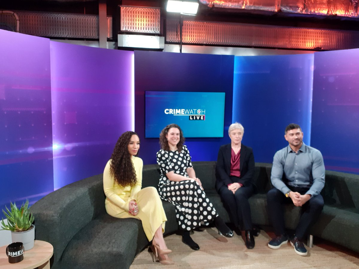 Childline's Amy Beaumont appeared alongside @IWFhotline CEO Susie Hargreaves, on @BBCCrimewatch to discuss the increase in child sextortion. Amy spoke on how Childline are helping an increasing number of young people who are being threatened to share sexually explicit images.