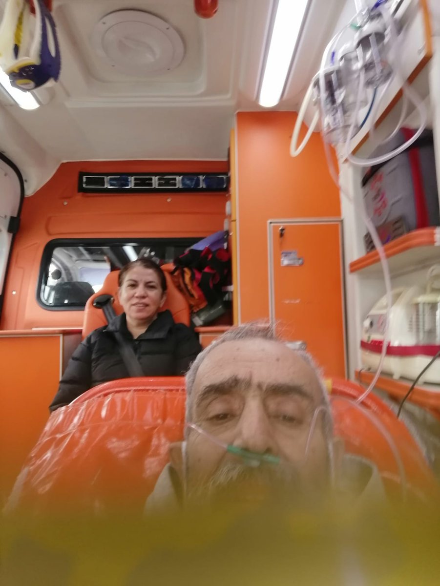 İki akciğer ameliyatı geçirdiğim Onkoloji hst ne kontrola gittik sonrasinda Ambulans temin edemedik Yenimahalle belediyesine sorduk İlgilendiler biz eve intikalinizi yapacagiz dediler ve odama kadar getirdiler. İlgi ve destekleri için çok teşekkürler <a href="/yenimahallebld/">Yenimahalle Belediyesi</a> <a href="/fethiyasar/">Fethi Yaşar</a>