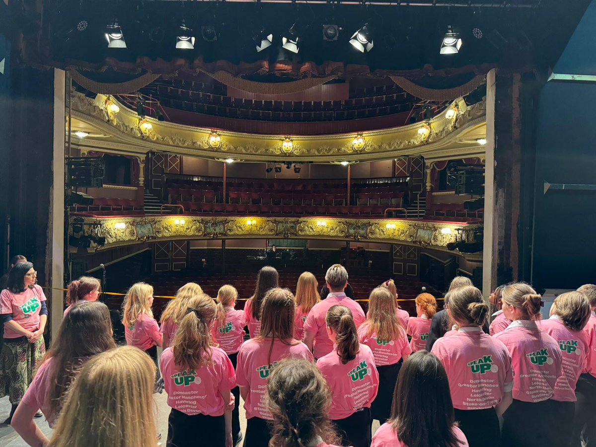 trwakefield's tweet photo. We are delighted to welcome so many amazing Speak Up young people from @OutwoodFreeston today as they participate in exciting poetry workshops with the hugely talented @testamentonline and @JJCruickshank   🙌 @NT_Schools #NTSpeakUp https://t.co/68V5PzGepX