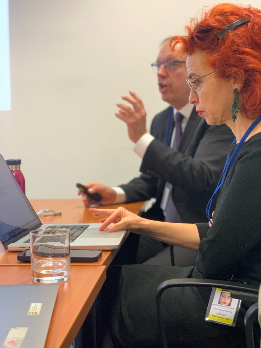 At the <a href="/ISSDrugPolicy/">ISSDP</a> #cnd67 side event, banging on about the need for a realist approach to drug policy evaluation. Embrace the complexity!