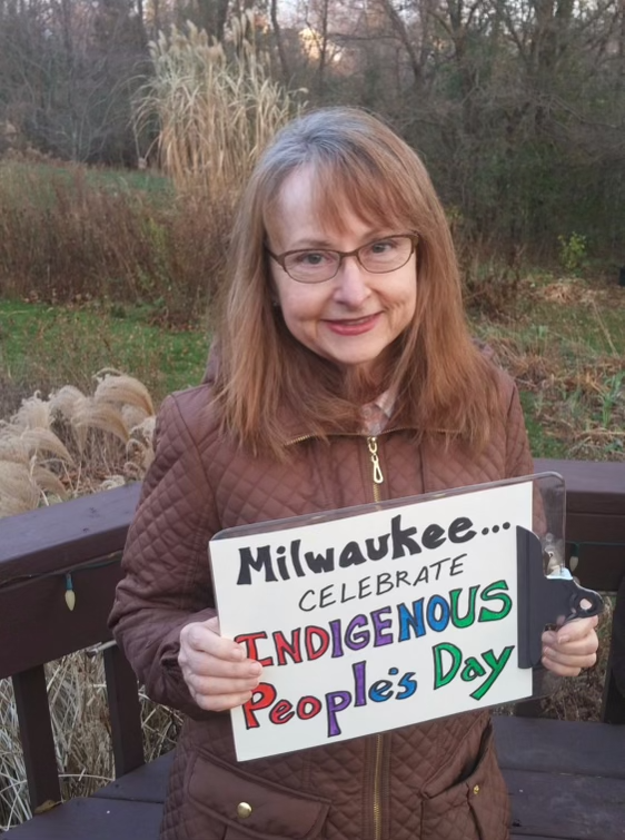 ajornlin's tweet image. Happy Heavenly Birthday, @lindasgodfrey! 🎂 We miss you! Not only were you the OG Bray Road Beast investigator,  you were a thoughtful friend who was always eager to help. (You drew this sign to support my 4th graders in 2016.) Thank you for all your many kindnesses.