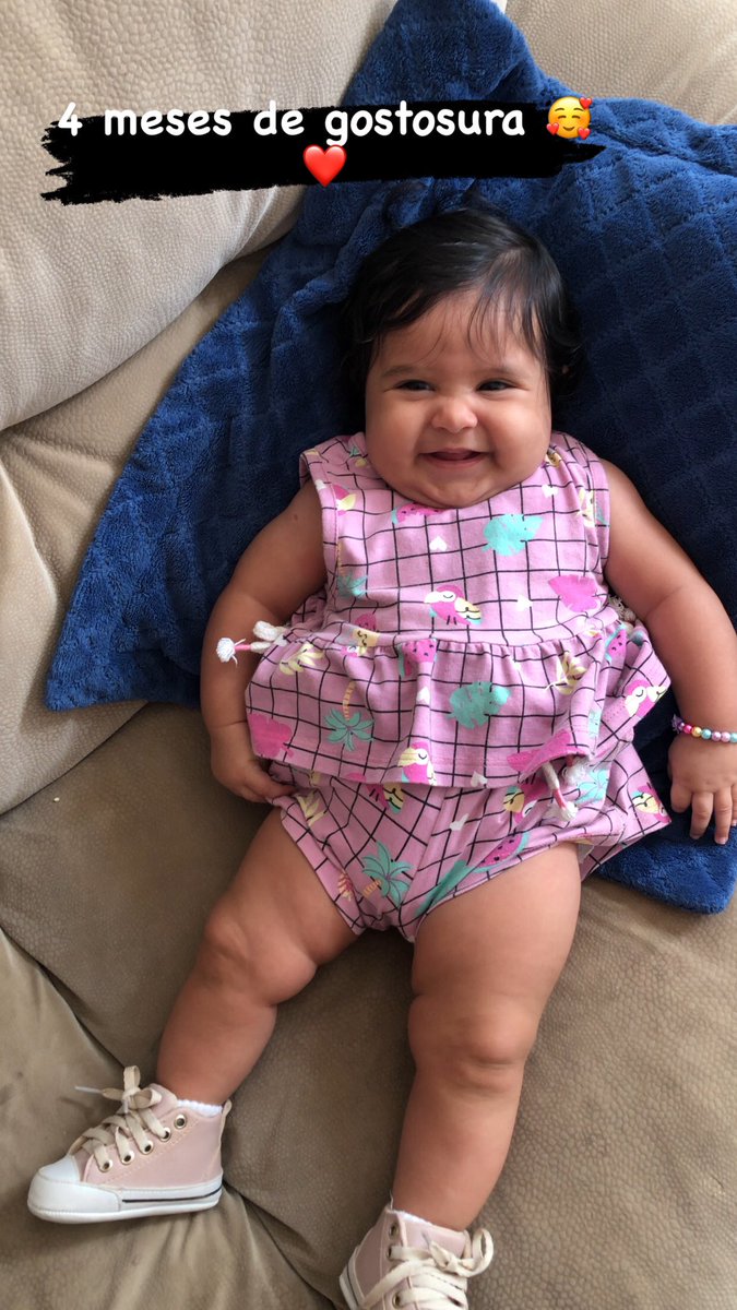 gabycastro_2106's tweet photo. 4 meses da minha bolofofa ❤️❤️ https://t.co/8xprAp39ZR
