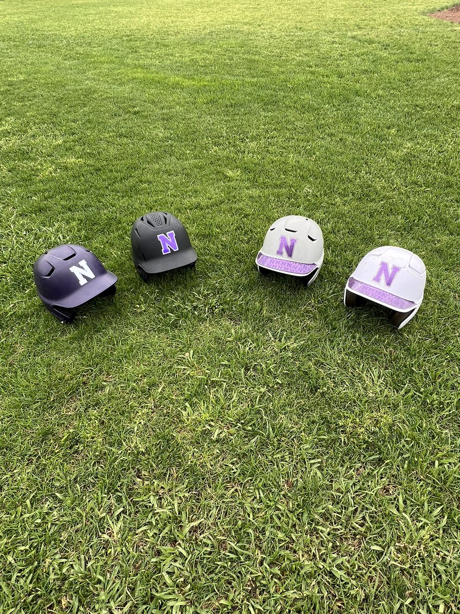 DougSamples2's tweet image. Huge shoutout to @AuDesigns for getting our helmets looking right this baseball season.