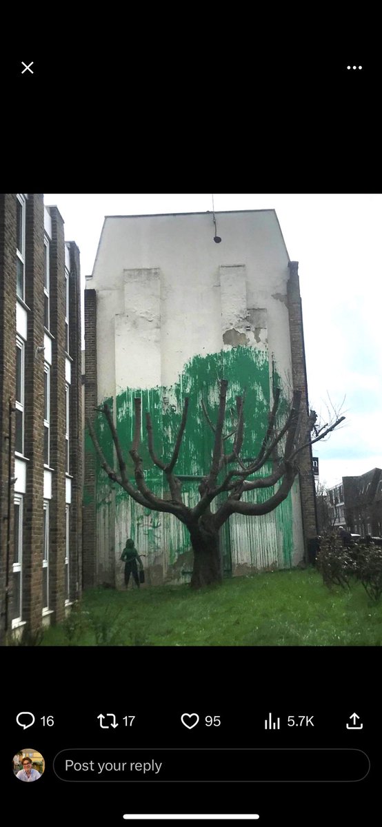 amboothstoke's tweet photo. @banksy_311 inspired bottle kiln scene on the Spode works site @SpodeWorks (pardon my art skills) but the idea could be a good way to demonstrate what the remains of the bottle kiln used to be like. https://t.co/XeukY316bb