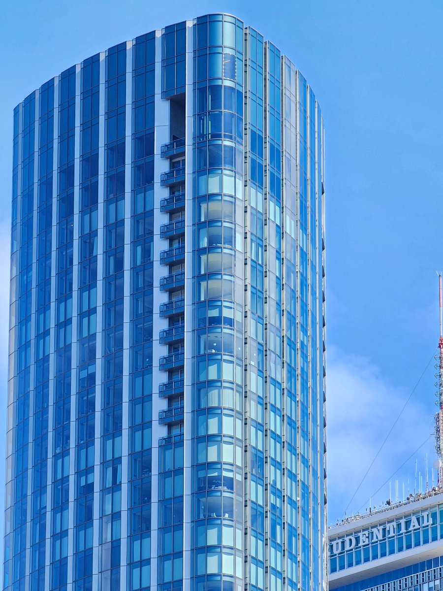 A three-bedroom, five-bathroom, 4,200-square-foot condo located on the 46th floor of the third largest building in the City of Boston, has hit the market for $22 million.

The HOA fee is $11,000/month.

The condo includes 3 valet parking spaces.