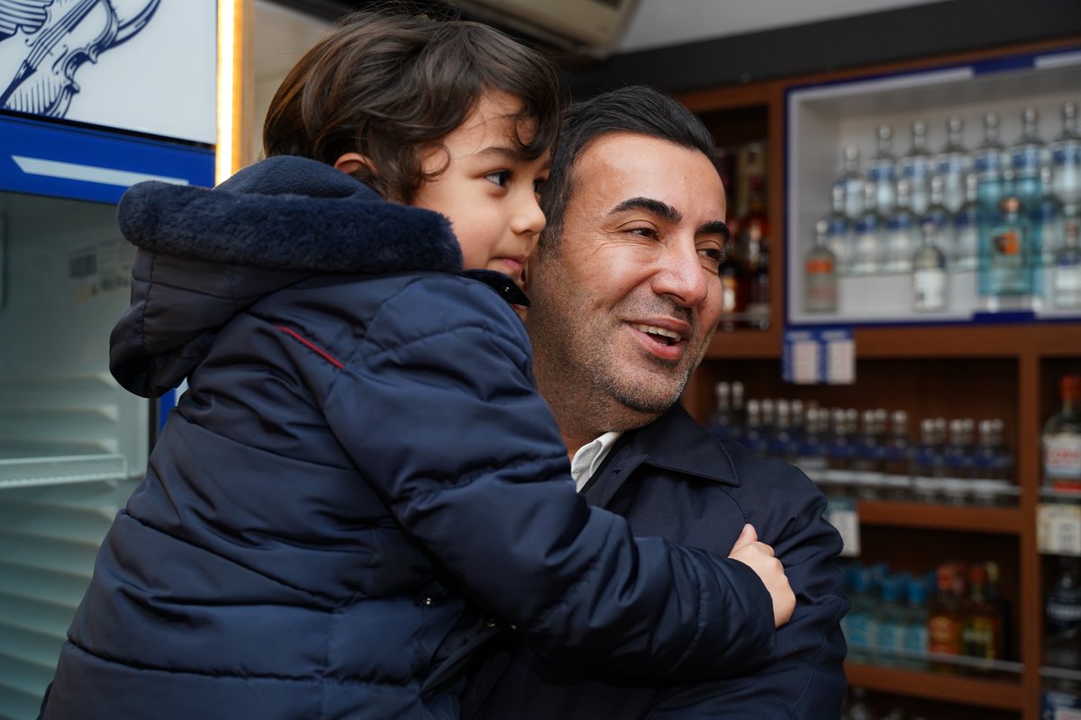 Günün sürprizi Yiğit oldu.

Onun sevgisi bambaşka.

Neler konuştuk neler 🤨

Devamı akşama...