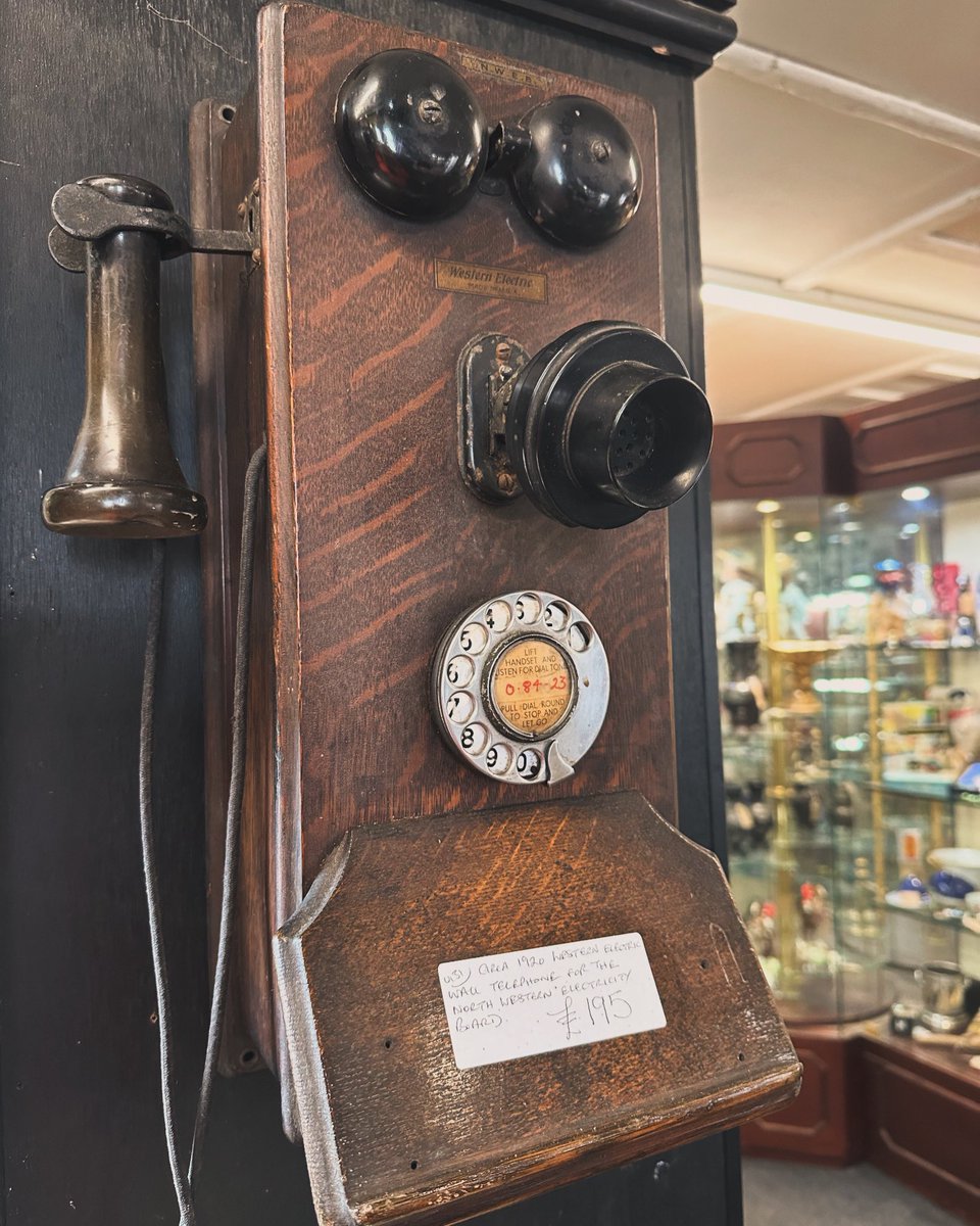 astraantiques's tweet photo. New stock from many dealers today including this circa 1920 western electric wall telephone for the north western electricity board. #unit131 #newstock #northwesternelectricityboard #walltelephone #antiquephone #1920s #oldphone #astraantiquescentre #hemswell #lincolnshire https://t.co/HgOAddnI0X