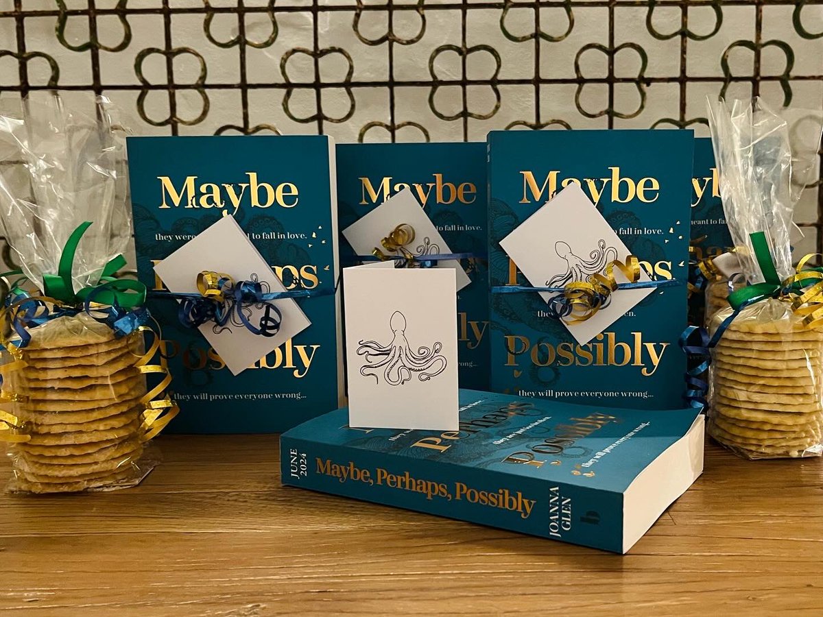 Did you know it was the Spring Equinox today? The perfect time for a little proof tour for #MaybePerhapsPossibly - an unorthodox love story set over 3 springtimes. Out 20 June 2024. Proofs ✔️Cookies✔️Octopus✔️