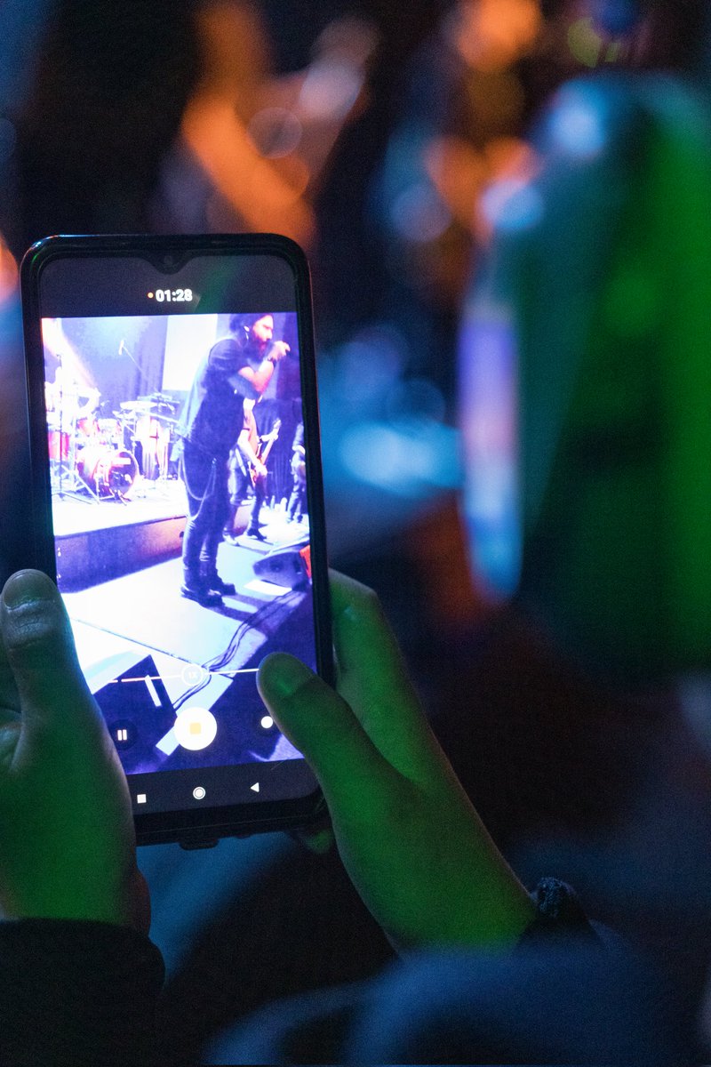 GanziGun's tweet photo. Gunshot
๐ธ: Manolis Konstas
๐ฅ #FireItUpWithGanziGun ๐ฅ
๐คโณ๏ธ๐ค
#ganzigun #timeisnow #liveshow #negativecontrast #hardrock #heavymetal #bandsofinstagram #athens #greece #greekbands https://t.co/4zAWIg2jW9