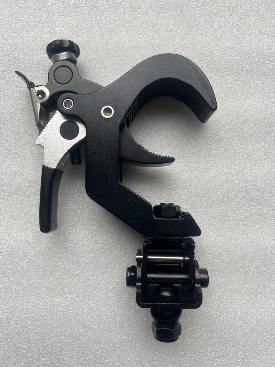 Greatwall_light's tweet photo. Good price!!! #lighthook #stagelighting https://t.co/tod65ip3Md