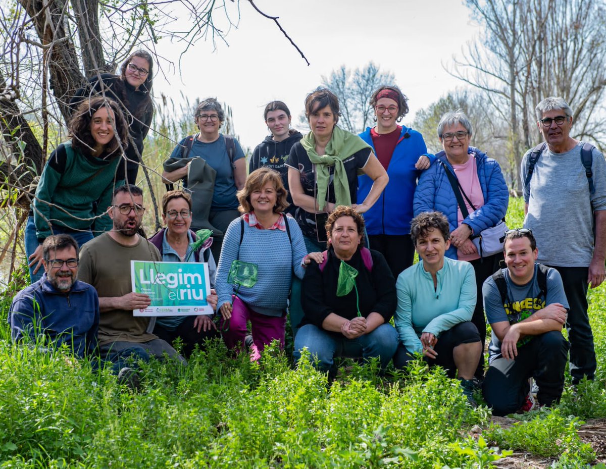 📌 Primera sortida de camp al riu Congost del grup de treball 'Llegim el riu' de Montmeló el passat dissabte 16 de març de 2024 🏞️🦠🐛 #llegimelriu #montmelo #besòstordera #congost #mediambient #participaciociutadana @ajmontmelo @BiblioLaGrua